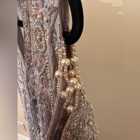 Annus Abrar Ice Blue 3 piece - Picture 4 of 10